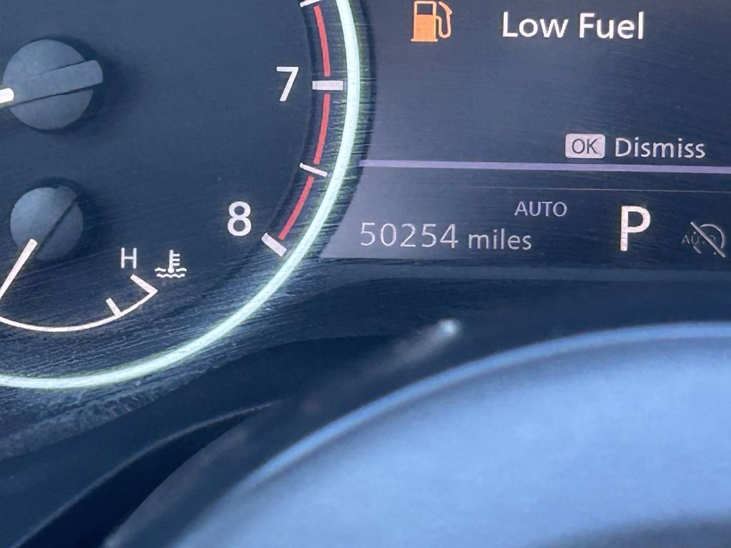 Used 2024 Nissan Rogue S image 24