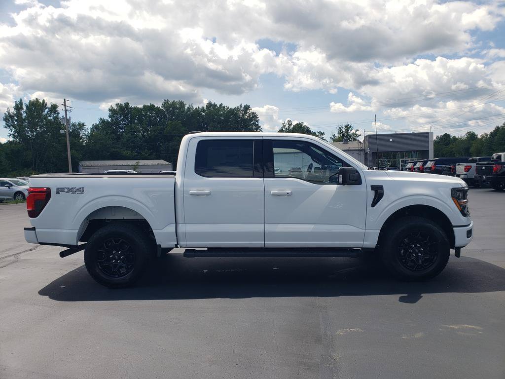 New 2026 Ford F150 XLT w/ Equipment Group 302A MID AWD/4WD image 3