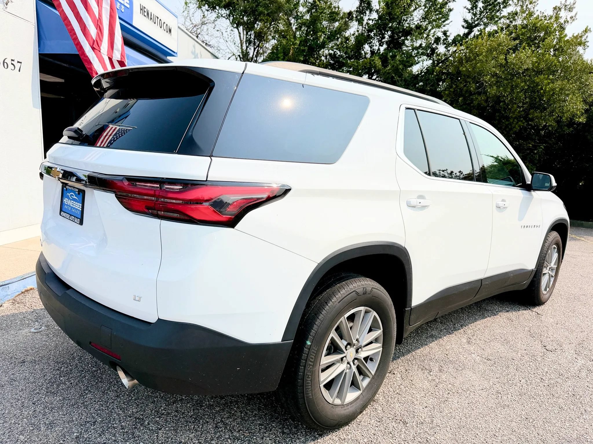 Used 2023 Chevrolet Traverse LT AWD/4WD image 22