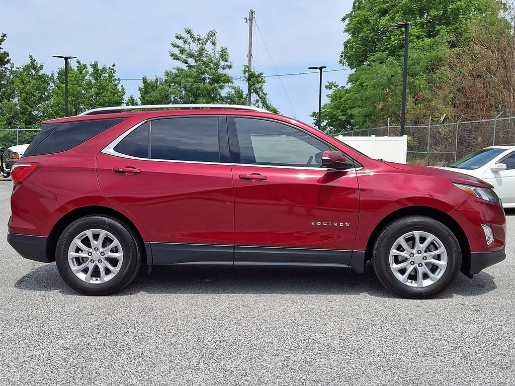 Used 2019 Chevrolet Equinox LT w/ Sun & Navigation Package AWD/4WD image 10