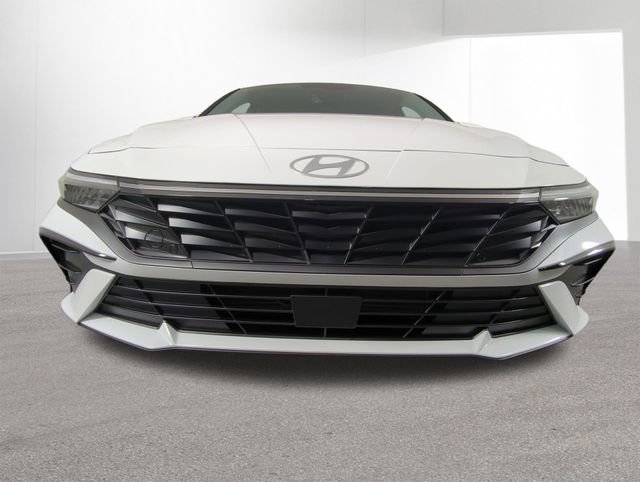 New 2026 Hyundai Elantra Limited image 42