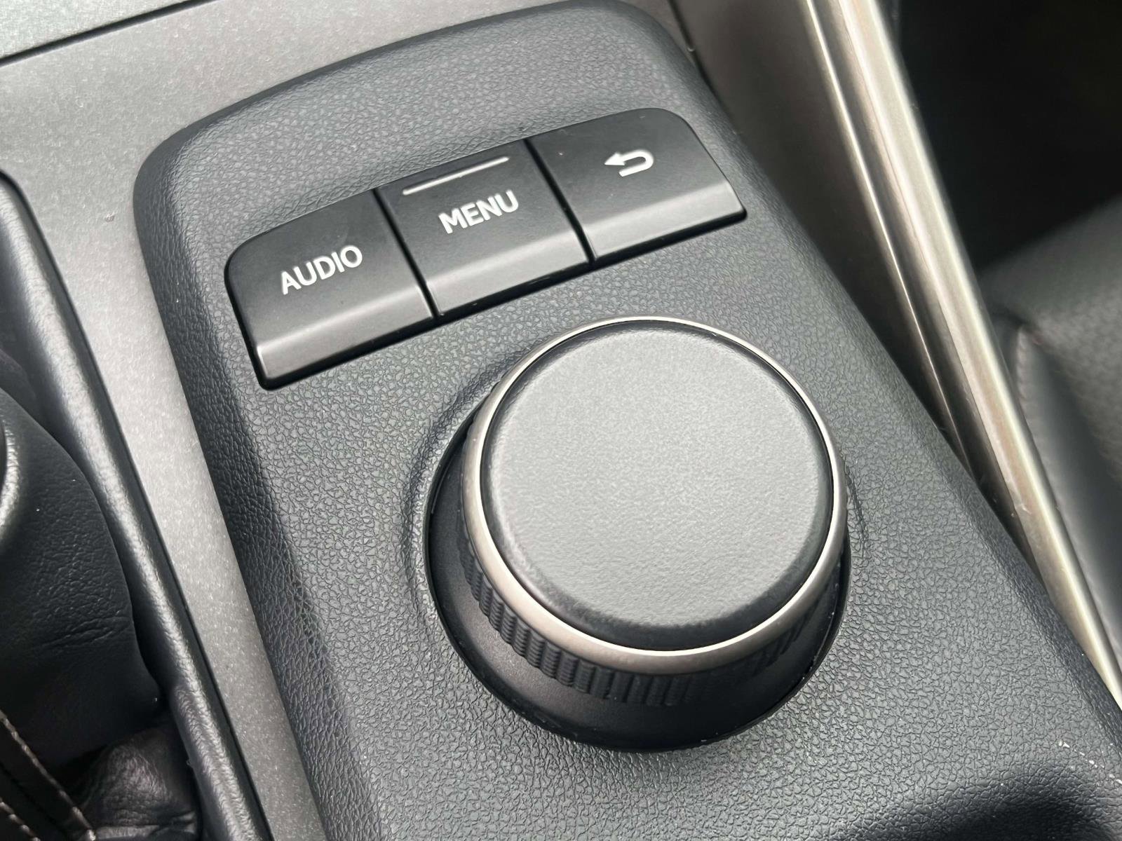 Used 2020 Lexus IS 350 F Sport w/ F Sport Package image 27