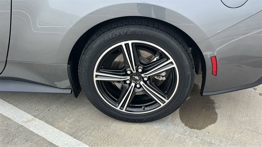Used 2024 Ford Mustang Premium image 17