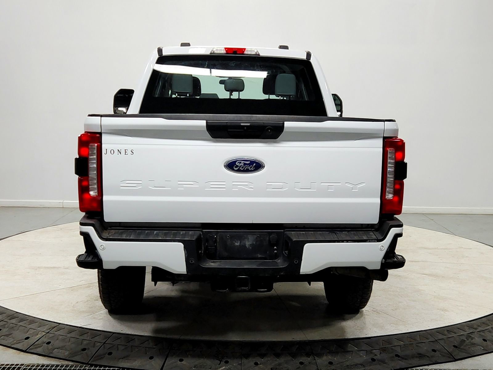 Used 2023 Ford F250 XL w/ STX Appearance Package image 6