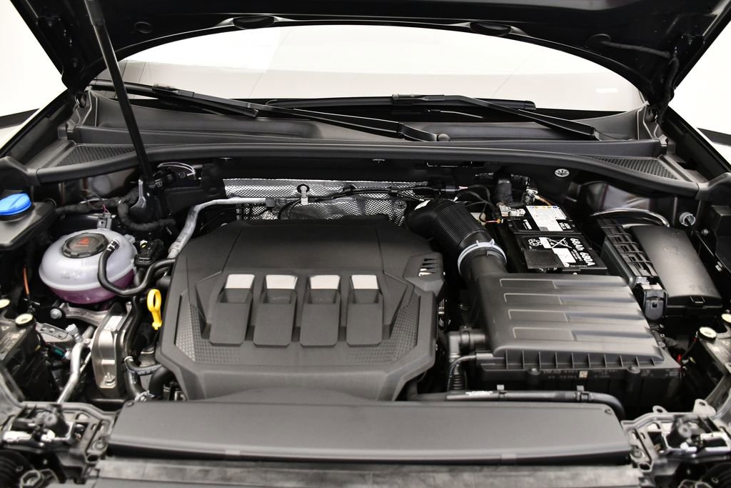 Used 2025 Audi Q3 2.0T Premium w/ Convenience Package image 12