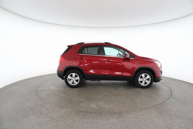 Used 2015 Chevrolet Trax LT w/ LT Sun and Sound Package image 22