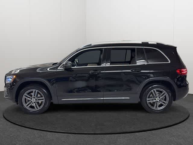 Certified 2026 Mercedes-Benz GLB 250 4MATIC image 3