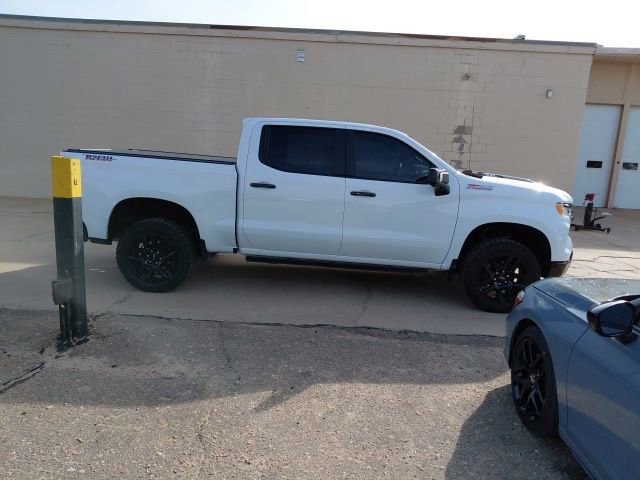 Used 2025 Chevrolet Silverado 1500 LT Trail Boss w/ LT Trail Boss Premium Package image 2
