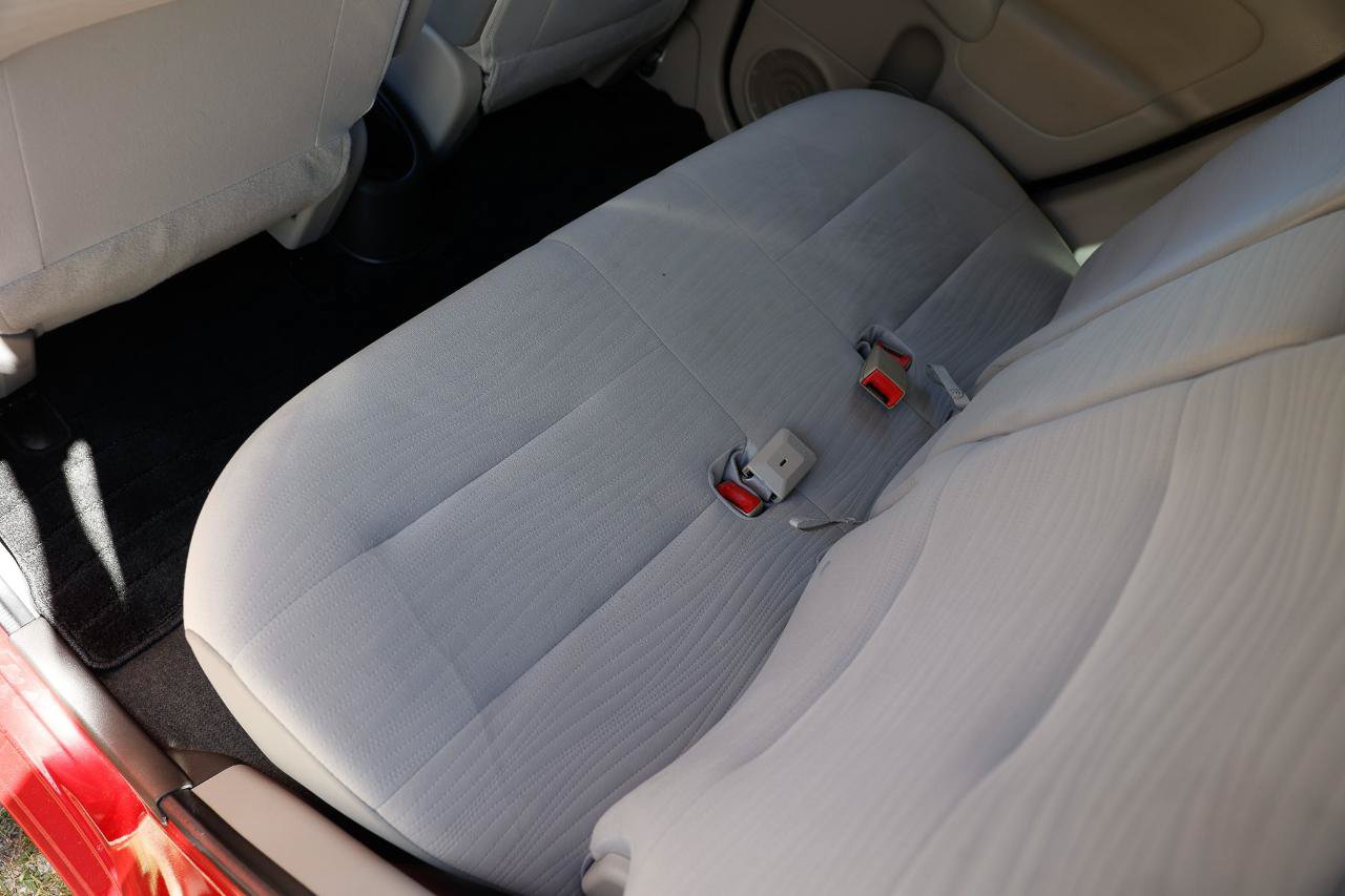Used 2009 Nissan Cube 1.8 S w/ Interior Designer Pkg FWD image 10