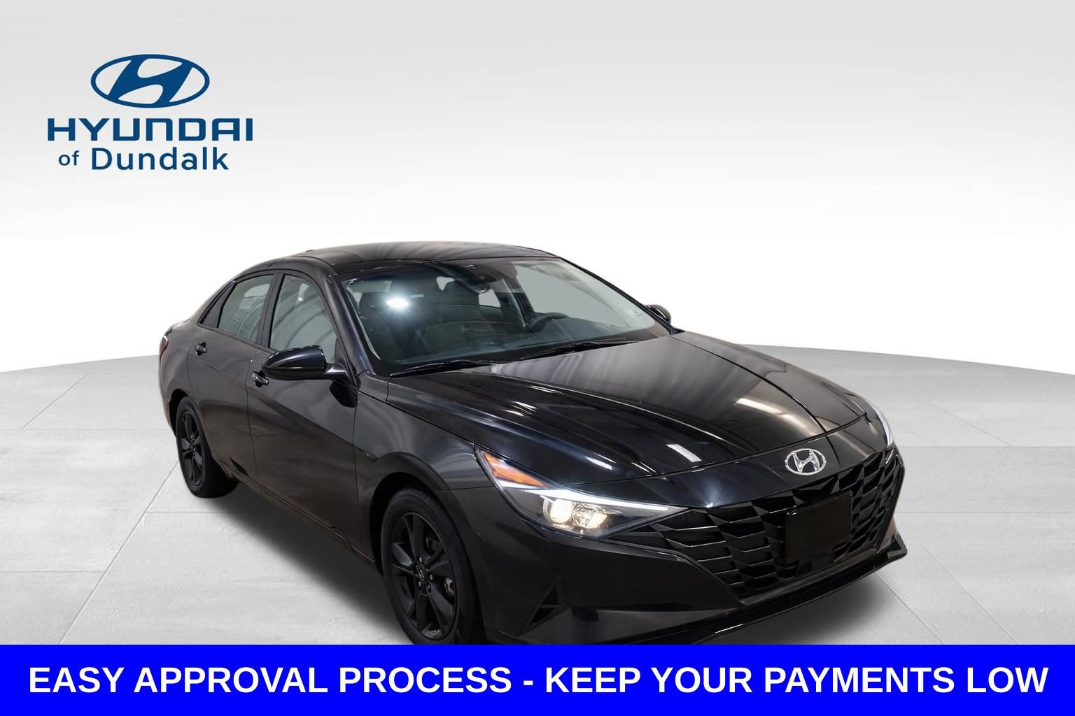 Used 2021 Hyundai Elantra SEL w/ Convenience Package FWD image 3