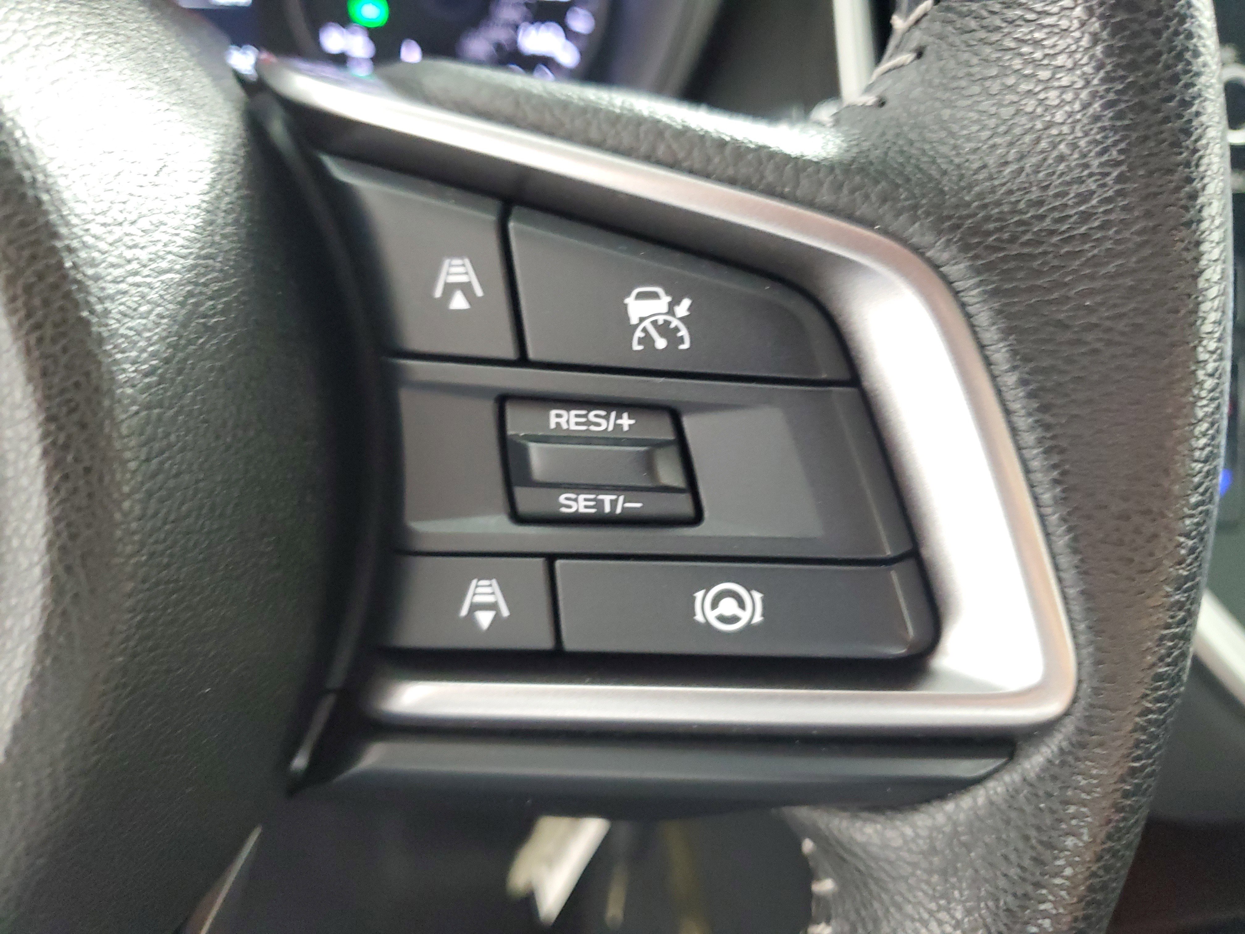 Used 2023 Subaru Ascent Premium image 23