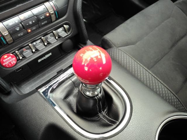 Used 2017 Ford Mustang Shelby GT350 w/ Electronics Package RWD image 5