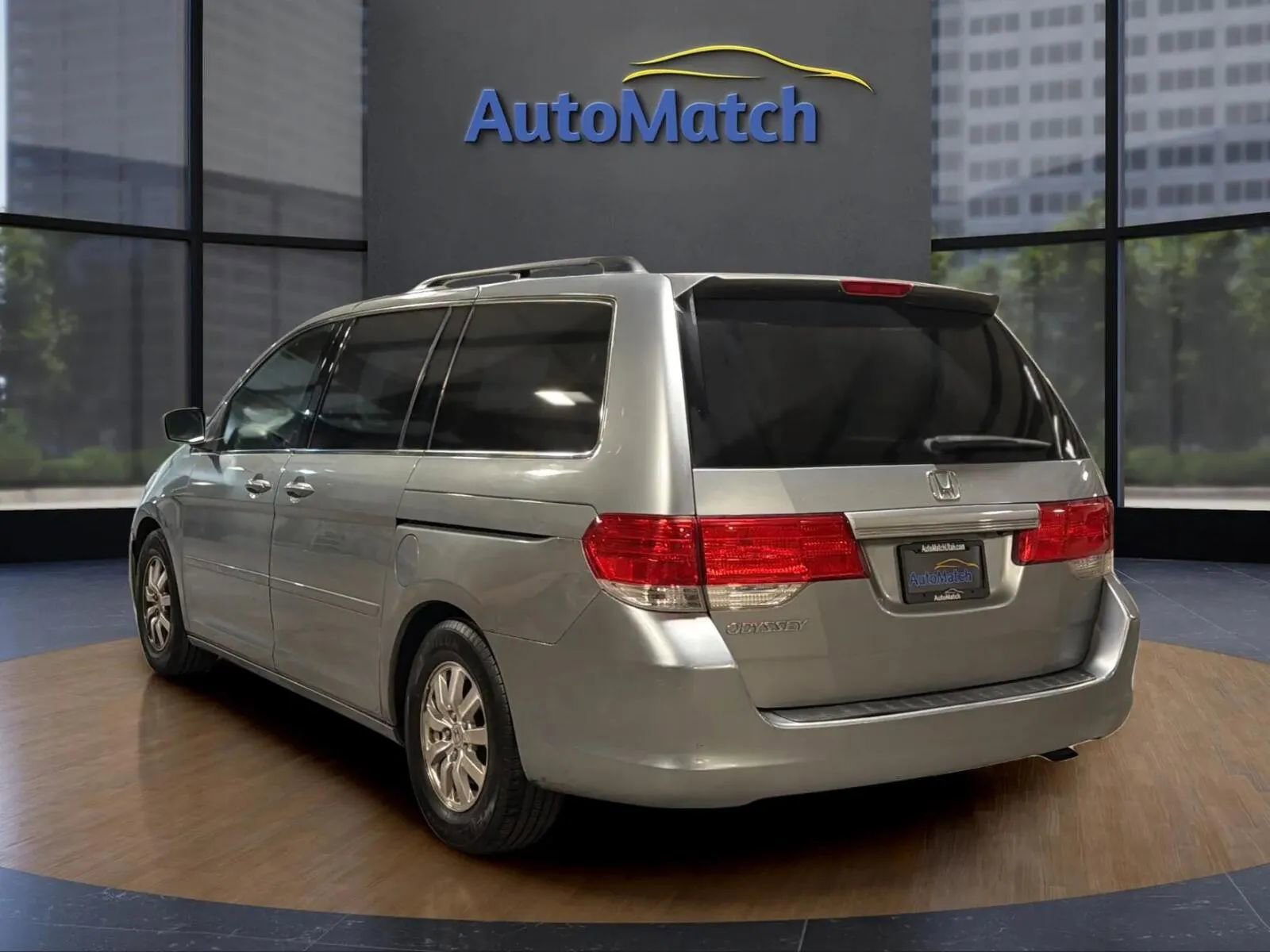 Used 2010 Honda Odyssey EX-L image 8