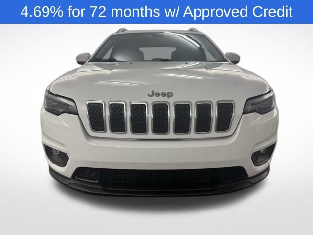 Used 2019 Jeep Cherokee Latitude Plus w/ Comfort/Convenience Group image 3