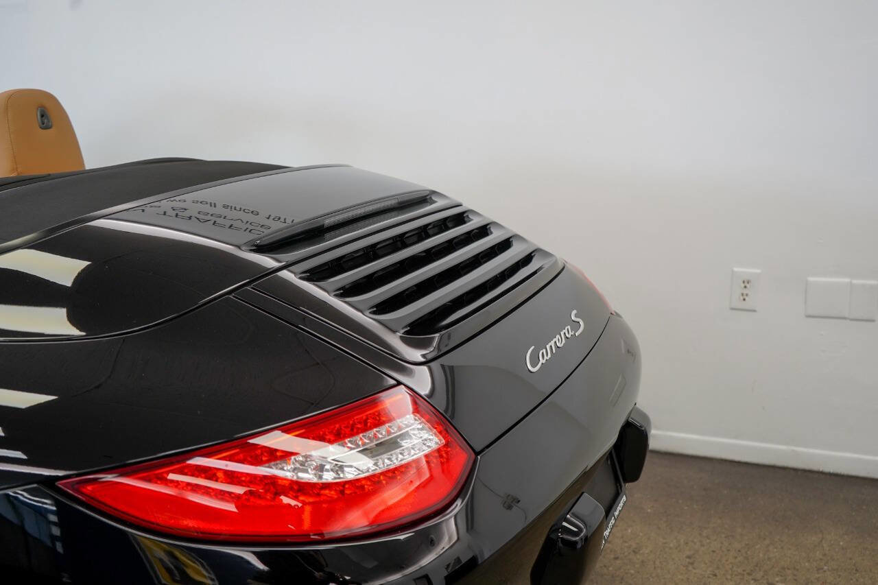 Used 2009 Porsche 911 Carrera S image 14