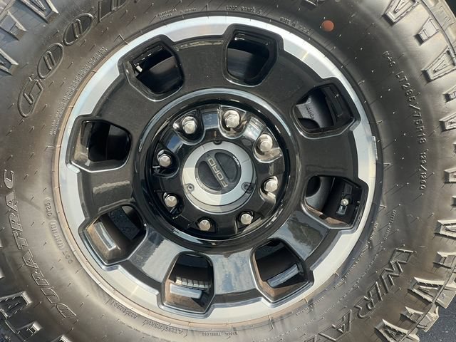 Certified 2025 Ford F350 XLT w/ Tremor Off-Road Package AWD/4WD image 9