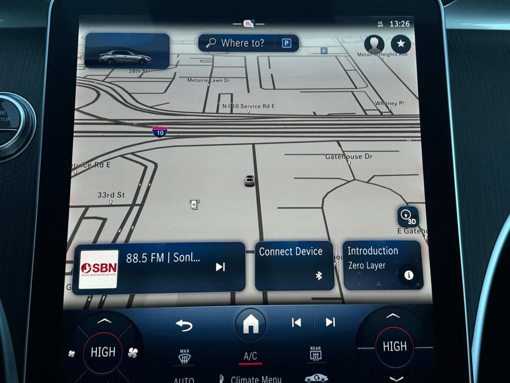 Used 2024 Mercedes-Benz C 300 Sedan image 11