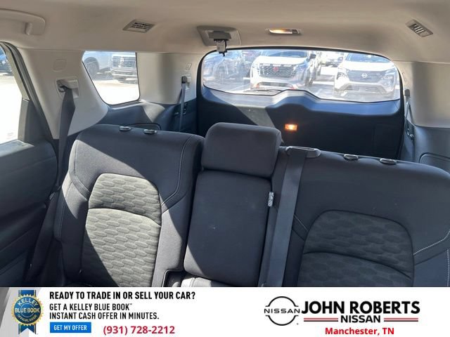 Used 2023 Nissan Pathfinder SV FWD image 13