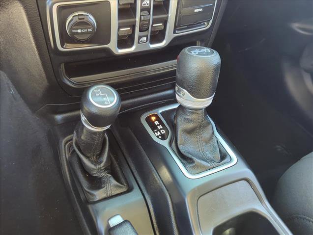 Used 2018 Jeep Wrangler Unlimited Sport S image 22