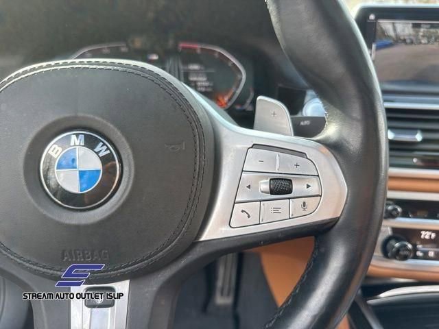 Used 2022 BMW 750i xDrive w/ Executive Package AWD/4WD image 43