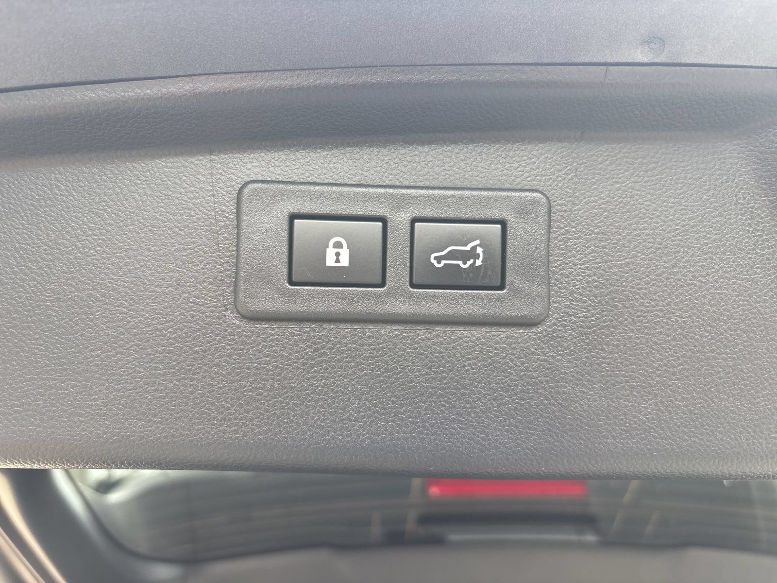 Used 2024 Subaru Outback Premium AWD/4WD image 38