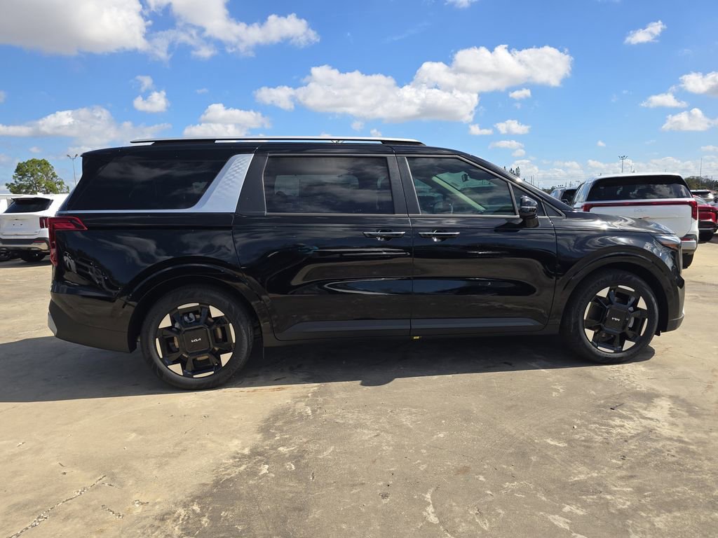 New 2026 Kia Carnival EX image 9