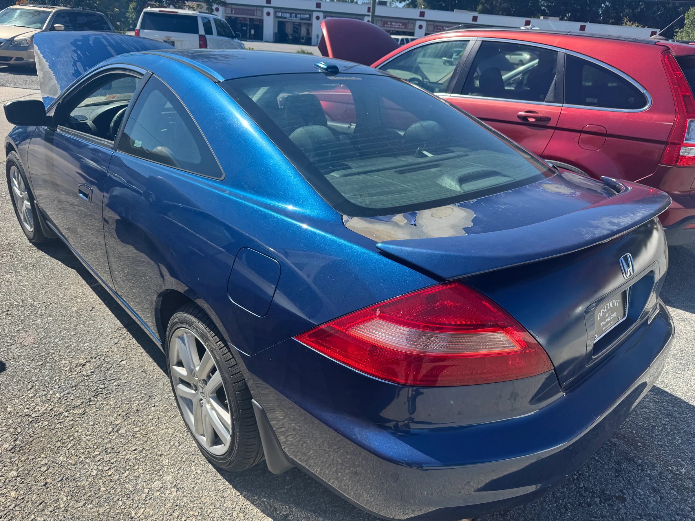 Used 2004 Honda Accord EX image 2