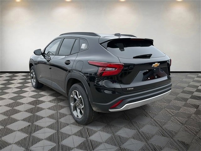 New 2026 Chevrolet Trax LT w/ Driver Confidence Package image 7