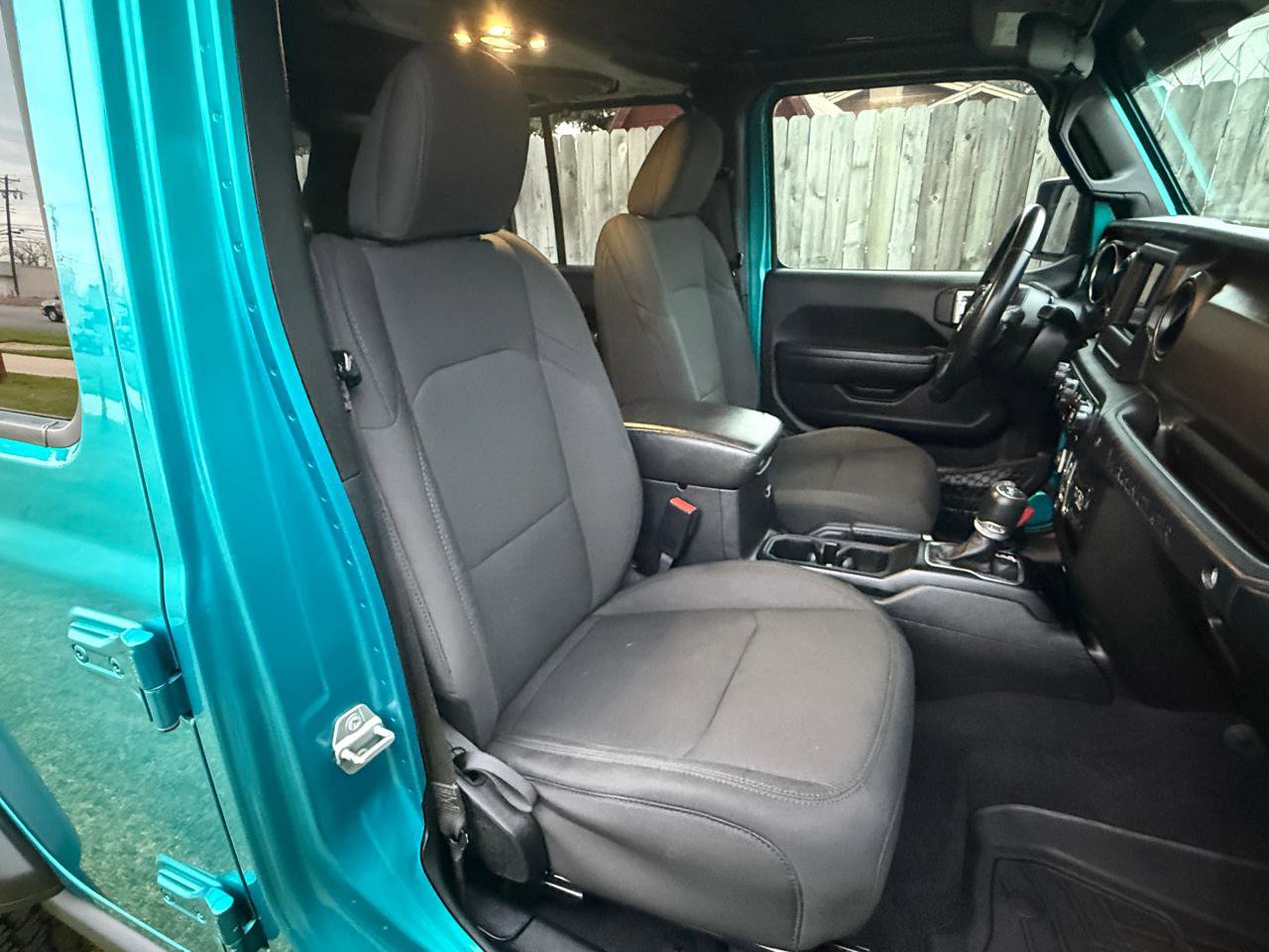 Used 2020 Jeep Wrangler Unlimited Sport image 16