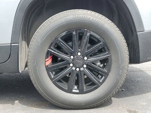 Certified 2023 Chevrolet Traverse LT FWD image 31