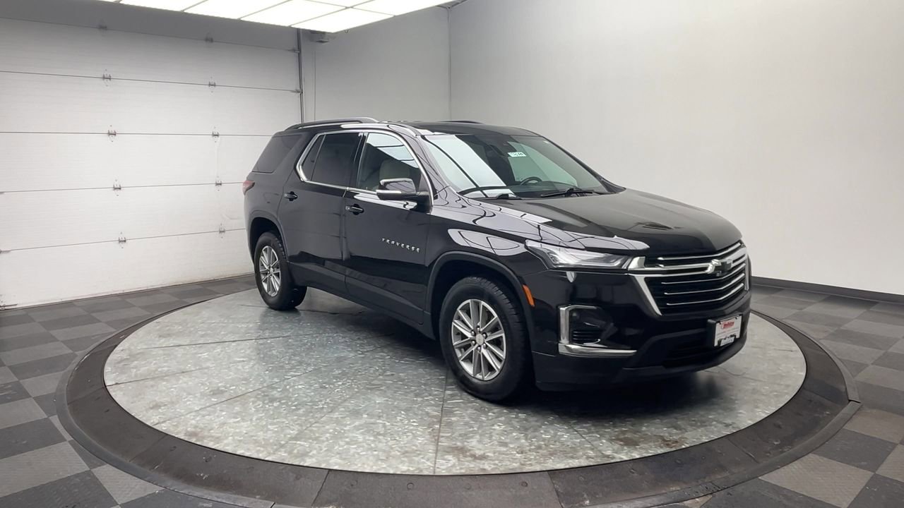 Certified 2022 Chevrolet Traverse LT w/ LPO, Floor Liner Package image 36