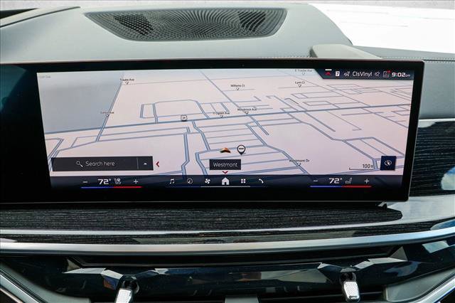 Used 2025 BMW X7 M60i AWD/4WD image 17