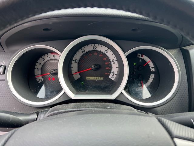 Used 2014 Toyota Tacoma 4x4 Access Cab V6 image 17