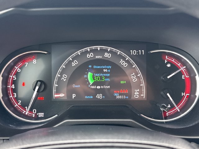 Used 2023 Toyota RAV4 XLE w/ Convenience Package FWD image 23