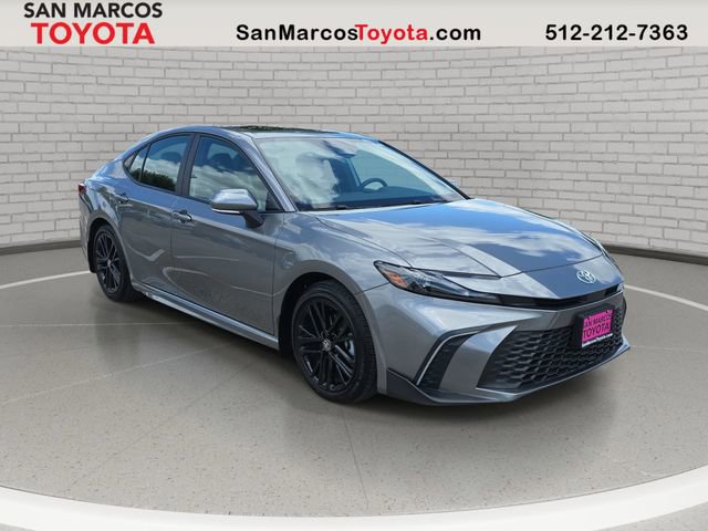 Used 2026 Toyota Camry SE w/ Convenience Package FWD image 3