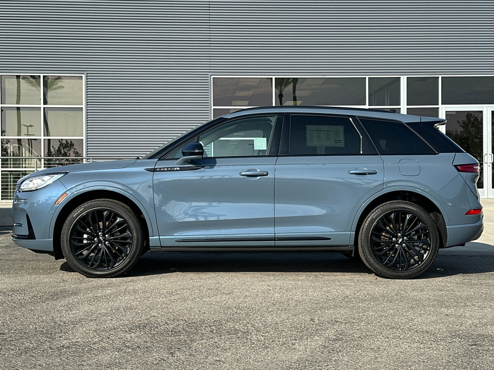 Certified 2024 Lincoln Corsair Reserve w/ Equipment Group 201A image 8