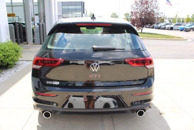 New 2025 Volkswagen GTI SE image 4