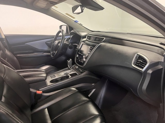 Used 2023 Nissan Murano SV image 11