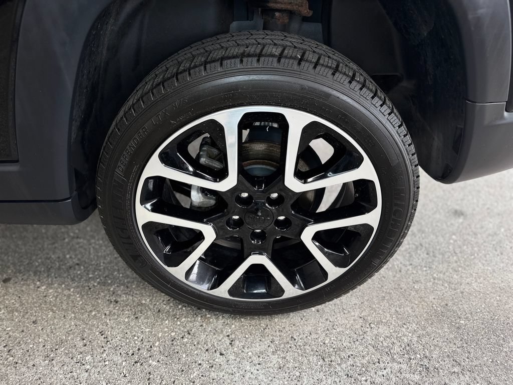 Used 2017 Jeep Compass Limited AWD/4WD image 24
