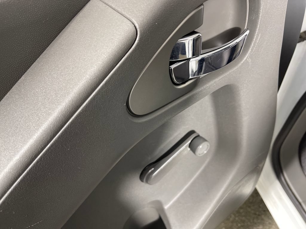 Used 2016 Nissan Frontier S RWD image 18