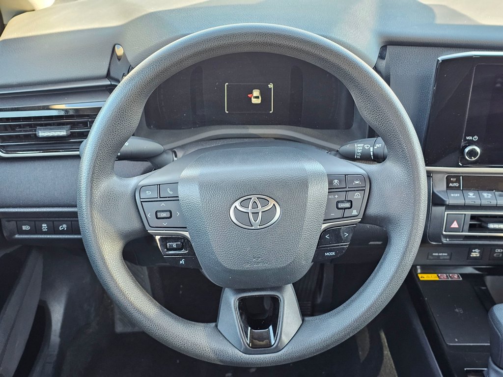 Used 2025 Toyota Camry LE FWD image 20
