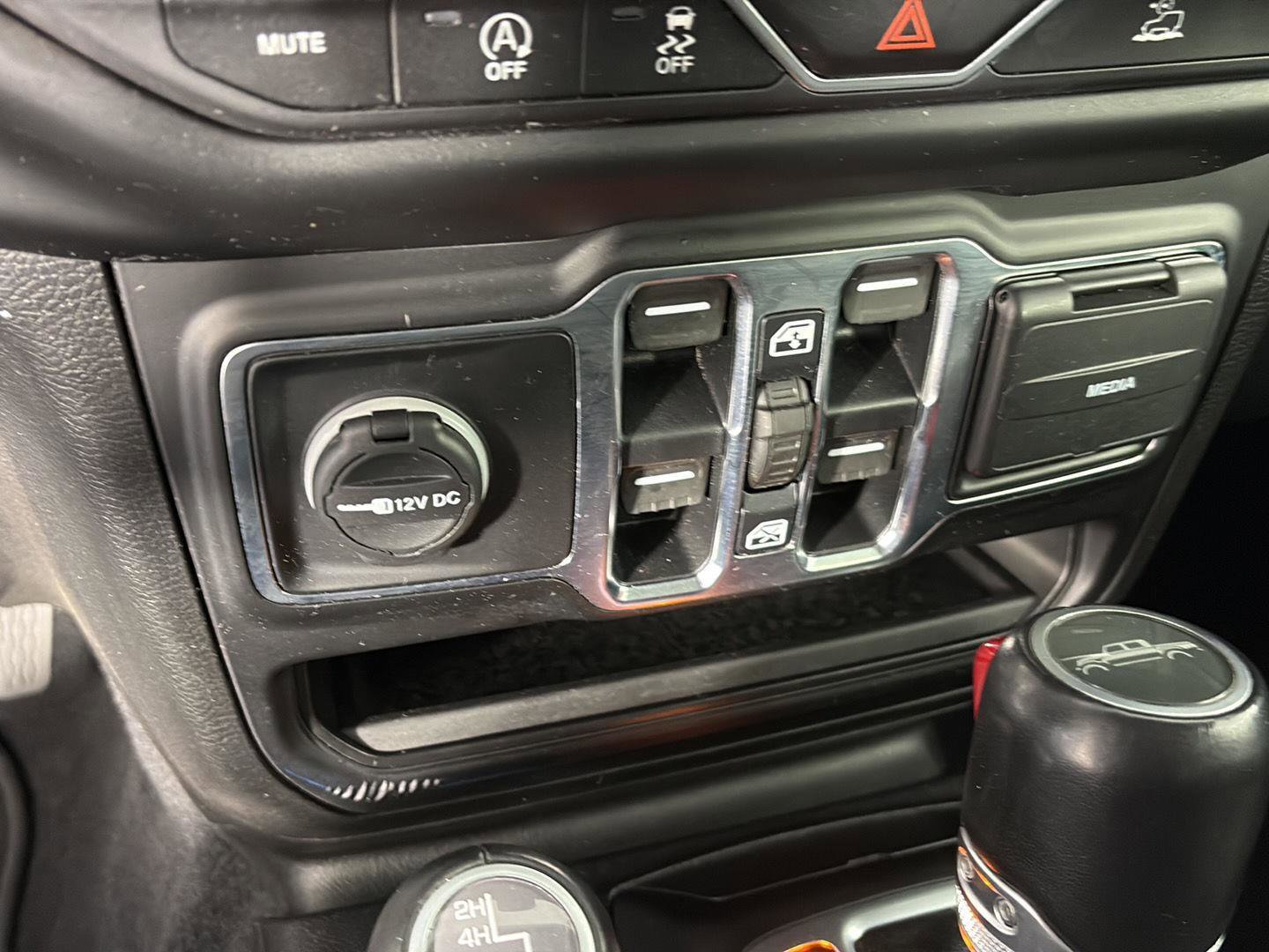 Used 2021 Jeep Gladiator Overland w/ Popular Equipment Package image 37