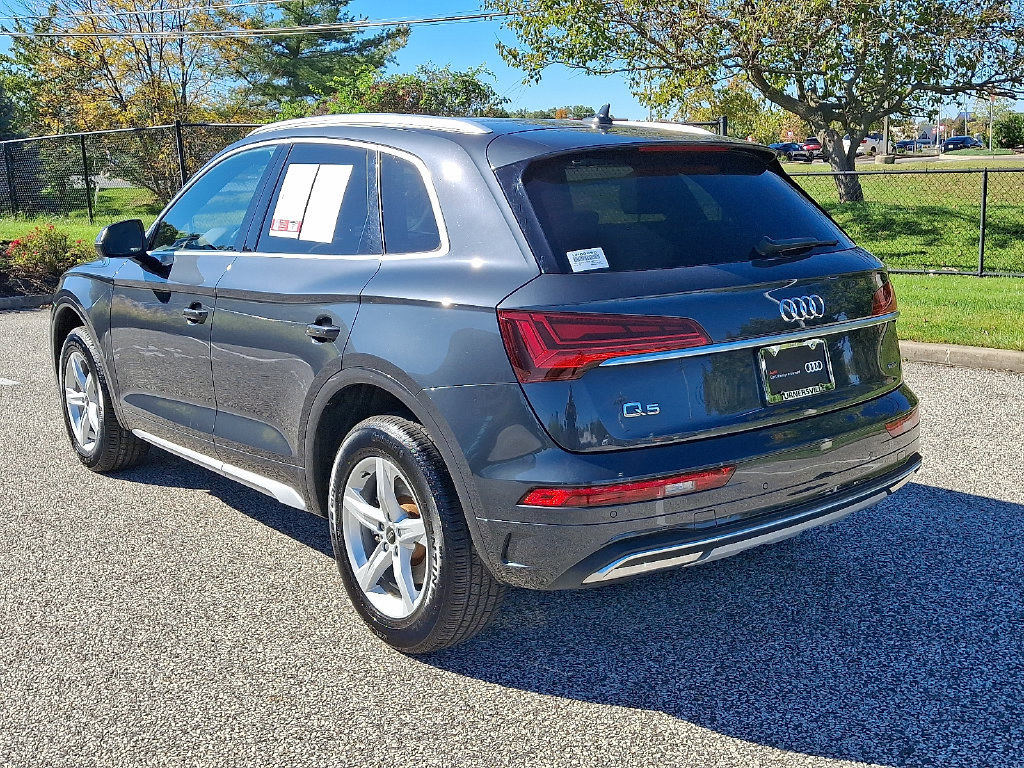 Certified 2023 Audi Q5 2.0T Premium w/ Convenience Package AWD/4WD image 4