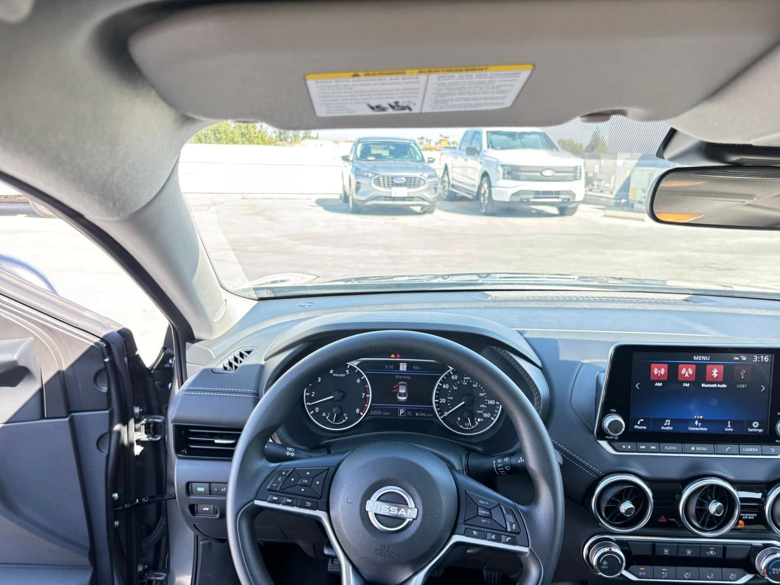 Used 2025 Nissan Sentra SV FWD image 32