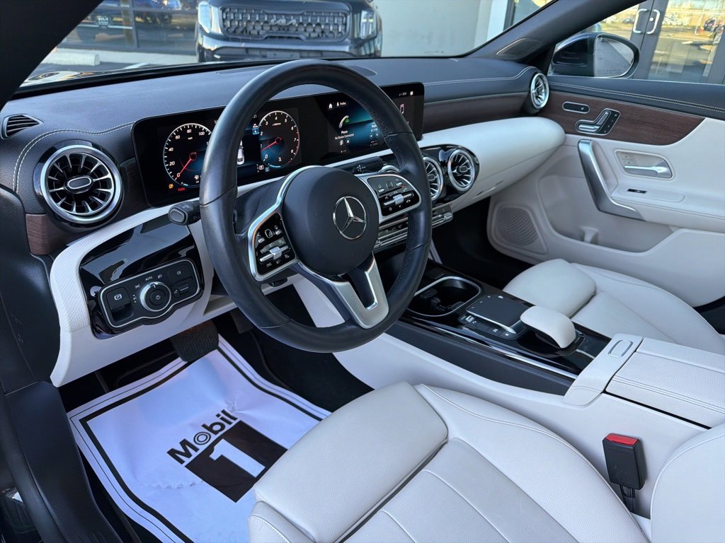 Used 2023 Mercedes-Benz CLA 250 4MATIC w/ Premium Package image 30