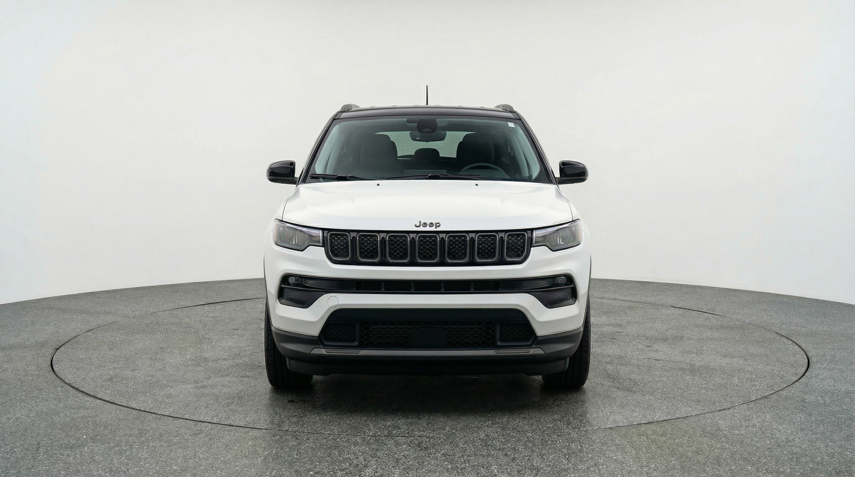 Used 2025 Jeep Compass Limited image 2