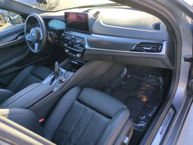 Certified 2023 BMW 540i w/ M Sport Package image 23