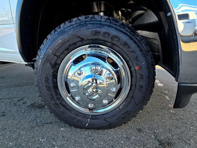 New 2026 RAM 3500 Tradesman AWD/4WD image 27