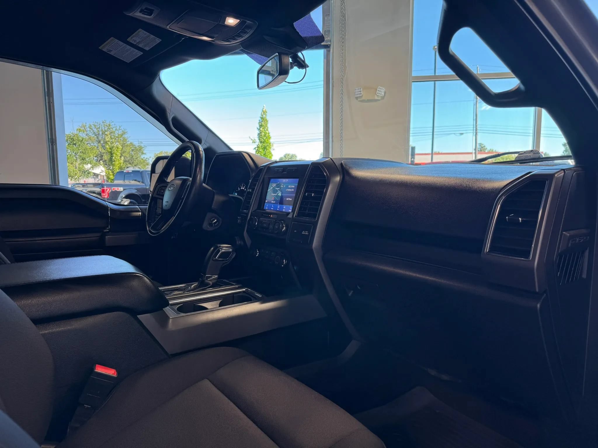 Used 2020 Ford F150 XLT w/ Equipment Group 302A Luxury AWD/4WD image 28