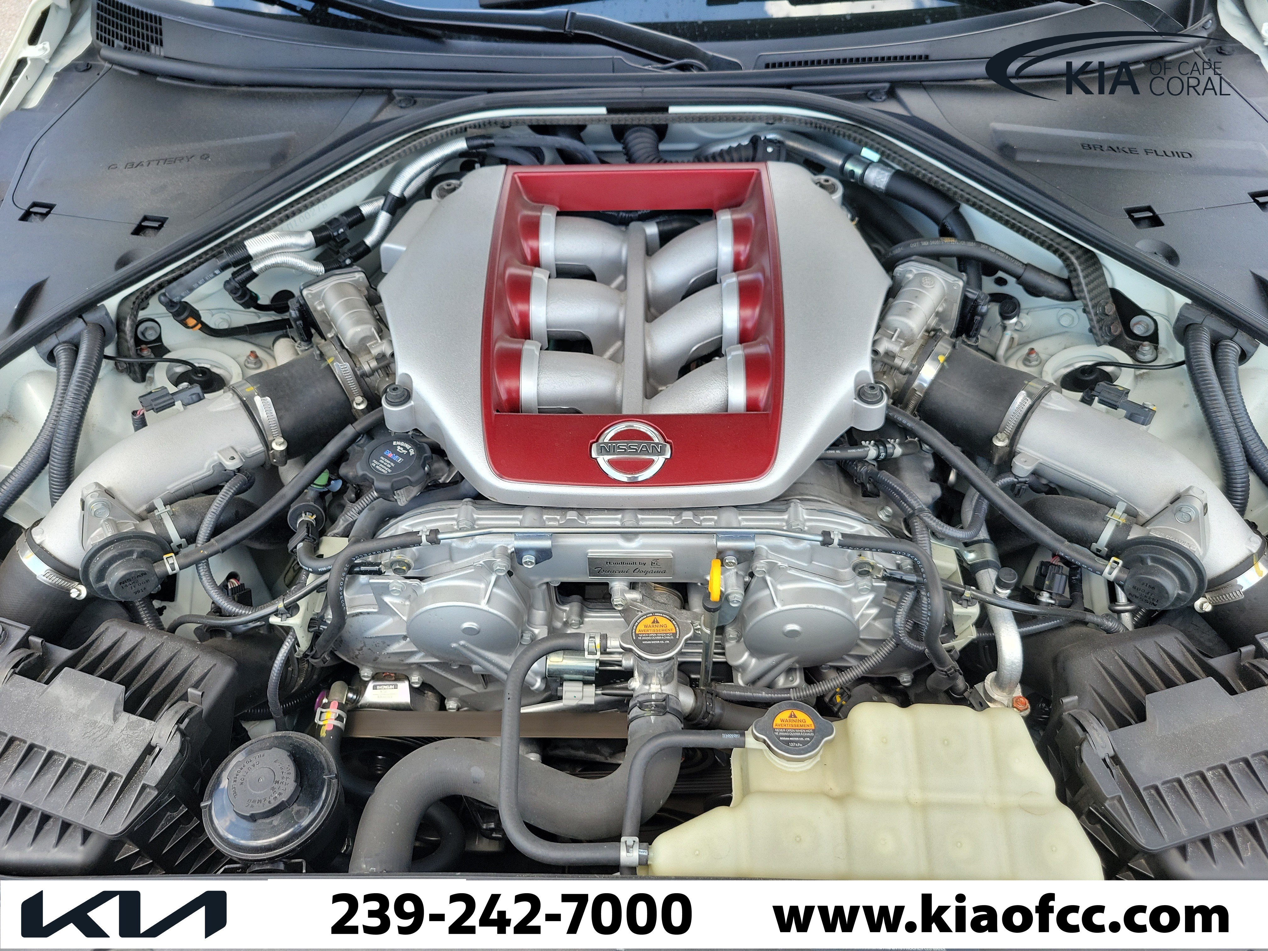 Used 2020 Nissan GT-R Premium AWD/4WD image 12